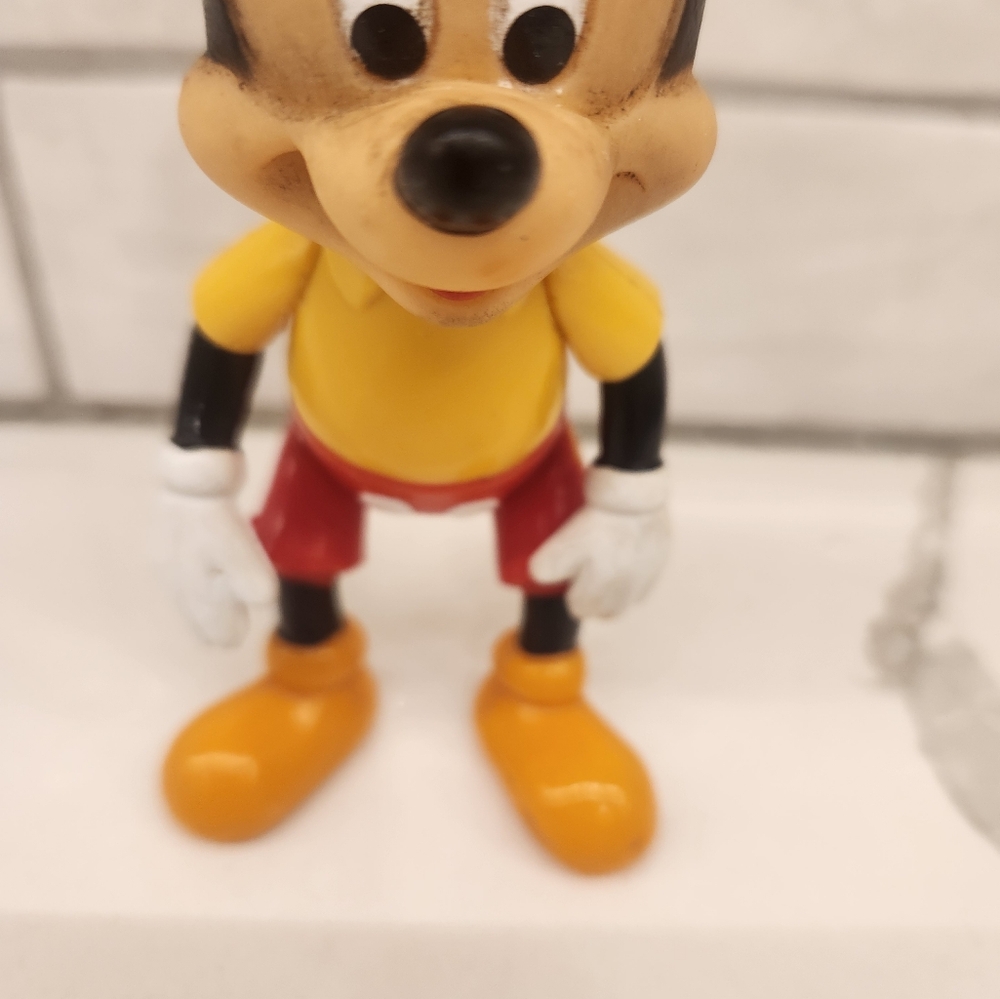 Vintage Mickey Mouse 5.5" Tall Walt Disney Production Figure‎ Toy Rubber Face - Picture 3 of 10
